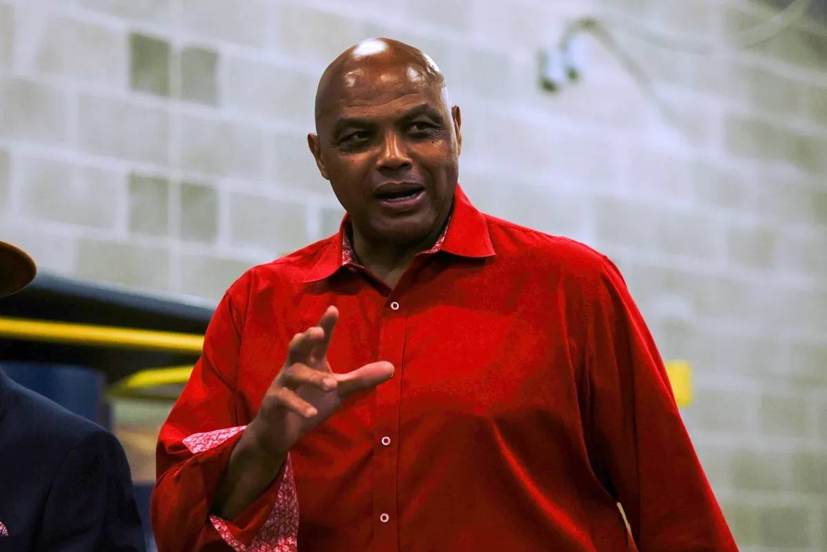 Charles Barkley, 700.000 Dolar Kazandıktan Sonra Neden Sadece 25.000 Dolar Bahşiş Verdi?