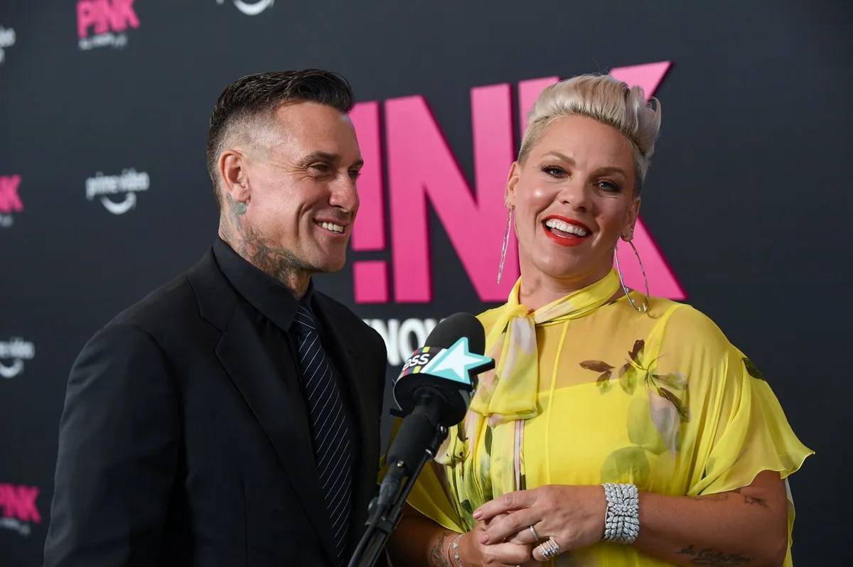 Pink ve Carey Hart Ayrıldı İddiası: Eşine Kamuya Açık Özür Diledikten Aylar Sonra